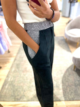 Load image into Gallery viewer, Pants Victoria